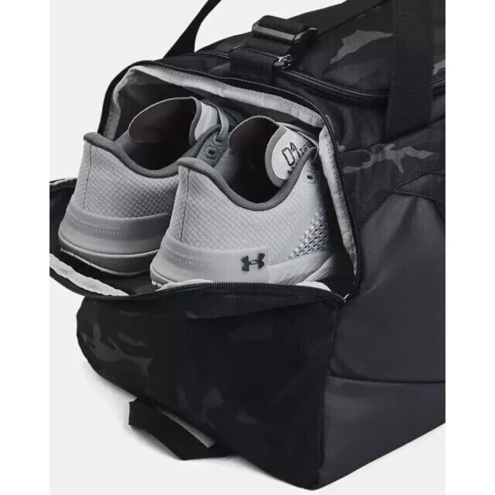 Under Armour Undeniable 5 Duffle Bag Men's Black Camouflage UA Storm Water Repel